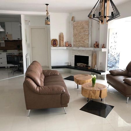 דירות סקופיה Artistic Luxury מראה חיצוני תמונה
